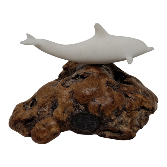 Vintage John Perry Pellucida Dolphin Sculpture on Burlwood Base‎ - Picture 1 of 10